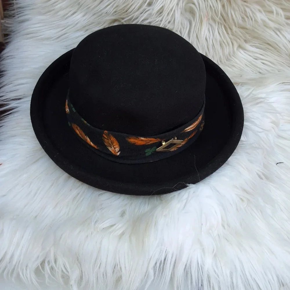 Conte of Florence Vintage Black Felted Belted hat - Picture 3 of 8
